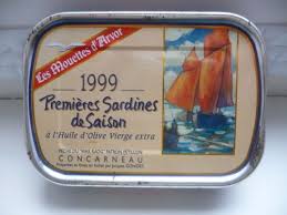 Boite De Sardines Concarneau Saison 1999 Mouettes D Ar Boite De Sardine Sardines Les Sardines