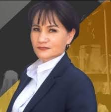 Estrella Chavez's Instagram, Twitter & Facebook