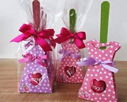 Como Hacer Regalos Para El Dia De La Madre Para Vender Feliz Dia De La Madre Manualidades Manualidades Dia De Las Madres Fiestas De Cumpleanos De Neon