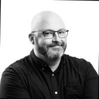 300+ perfiles de «Rhett»