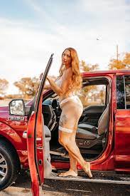 Jessica Moore on X: Just a girl and her truck... See more on my  #freeonlyfans at: t.co8hAkuByM7K #onlyfans #foryoureyesonly  #freeof #tallgirl #redhead #girlinatruck #fordgirl #f150 #redtruck  t.coywOKeiabCn  X