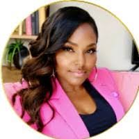 Clare Simms's Instagram, Twitter & Facebook