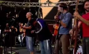 Morto all'età di 60 anni per un male incurabile erriquez della bandabardò. B4pqofsbgqy4hm