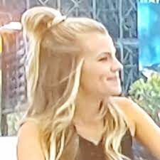 Espn's newest hair star is a senior writer and podcast host. Sam Ponder S Hair Sampondershair Twitter