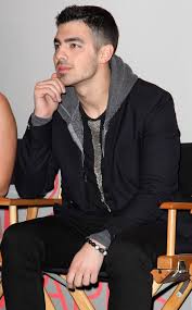 Jojonas.shop/ (werbung) pop stars joe jonas and demi lovato sit with access hollywood's liz hernandez and share that their. Jonas Brothers Picture 422 People S Choice Awards 2012 Nominations Press Conference