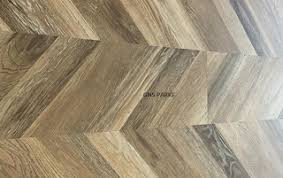 Macar Kesim Laminat Parke Modelleri Macar Kesim Mese Laminat Parke Laminat Parke Tasarim Parke