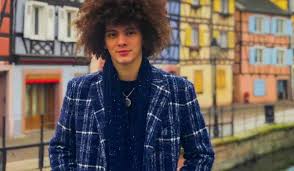 Слушай музыку от la pupa e il secchione, похожую на il primo approccio (puntata 1) | anthony ipant's. Chi E Alessio Guidi Secchione De La Pupa E Il Secchione E Viceversa