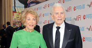 Kirk douglas and anne douglas. Btcpdddmhzylrm