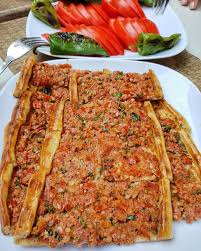 gurmecanlar on instagram ornek pide salonu pideci kadir usta alasehir de pidenin en buyuk ustalarindan alasehir e gidince kiymali kesik peynirli ve tahin