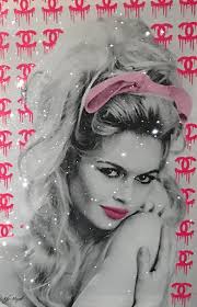 Kfir Moyal — Chic Evolution in Art