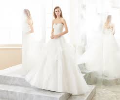 Ihnen alles liebe und eine unbeschwerte zeit. Mach Den Test Welches Prinzessinnen Brautkleid Ware Dein Favorit