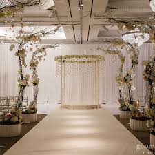 You may choose the flowers according to the event or the recipient's favorite color. Cleveland Hotel Photos Intercontinental Cleveland