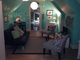 Best 25 teen hangout ideas on pinterest hangout teenager floor. Spare Room Hangout Ideas