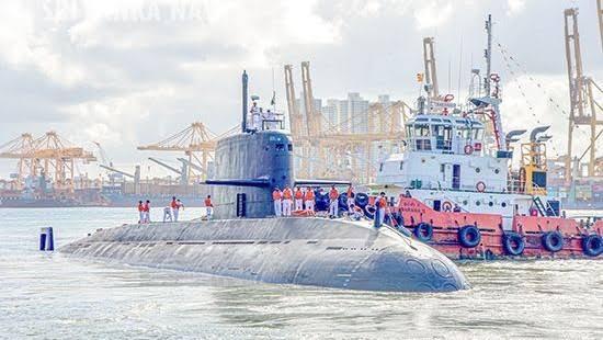 இந்தியப் பெருங்கடல் இந்திய பாகிஸ்தான் கடற்படை