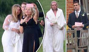 Samantha womack was born on november 2, 1972 in brighton, east sussex, england as samantha zoe janus. Eastenders Star Samantha Womack Spotted Filming Wedding Scenes Tv Radio Showbiz Tv Express Co Uk