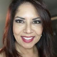 Angela Bunda's Instagram, Twitter & Facebook