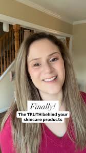 Making boss moves one step at a time. Dramatic pause included 👠 What  energy are you walking into 2026 with? #CleanSkincare #SmallBusiness  #Skincare #NonToxic #2026