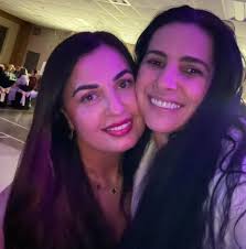 Dear friend we are all saddened that you have left us so soon . You have  been loved by so manny and have shown your love , kindness empathy,  loyalty, friendship, motherhood, …