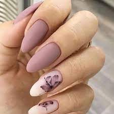 Vous aussi, vous avez des dizaines de vernis à ongles alignées dans la salle de bain et au moins cinq crèmes pour les mains différentes ? 36 Perfekte Und Herausragende Nageldesigns Fur Den Winter 2018 Nageldesigns Nageldesign Nagelideen