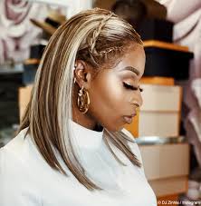 Let your audience know what to hear first. Dj Zinhle Wears Golden Make Up Look To Somizi And Mohale S White Wedding Justnje