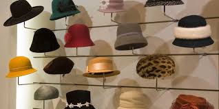 Daarvoor was zij vanaf 27 oktober 2017 staatssecretaris … drs. Hoedjesparade Deze Hoeden Hebben We Gespot Tijdens Prinsjesdag 2019