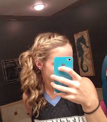 Short hair is so playful that there are a bunch of cool ways you can style it. 77 Softball Hairstyles Ideas Softball Hairstyles Long Hair Styles Hair Styles