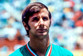 Absolutamente imperdible el recorrido que hicimos en @rev_balompie sobre la  extrañamente corta carrera de Enrique Borja, el Cyrano de los Imposibles,  quien vivió uno de los traspasos más polémicos en la historia