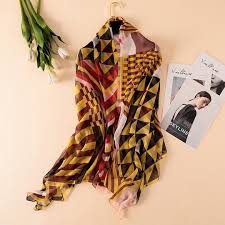 2018 Spring Summer Women Silk Scarves Big Size Beach Stoles Lady Shawls And Wraps Pashmina Foulard Plaid Print Soft Hijabs Women Shawl Scarf Summer Women