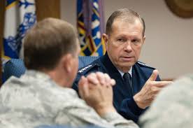 Top U.S. Transportation Command official visits 123rd Airlift Wing > 123rd  Airlift Wing > Article Display
