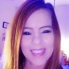 Cyndi Ponce (@cynsationalcynd)