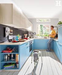 Blaue Kuchenfronten Sorgen Fur Einen Frischen Look Kuche Einrichtung Idee Kuche Kuche Einrichten Neue Kuche