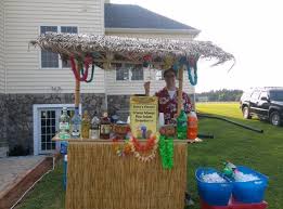 Hawaiian birthday luau birthday tiki party hawaiin theme party. Hawaiian Luau Entertainment Maui Wowi Dc Coffee And Smoothie Catering Dc Md Va