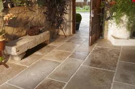 Carrelage sol imitation pierre 60×60 travertin beige intended for carrelage imitation pierre de bourgogne | 1000 x 1000. Dallage Pierre A Valence Dans La Drome 26 Taille Et Vente De Pierres Naturelles Pres De Montpellier Francepierre