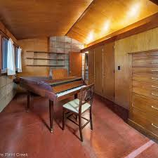 The David and Christine Weisblat House ...