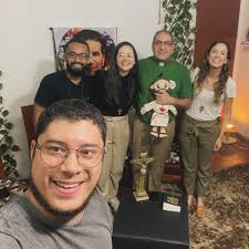 Este Domingo 12 a las 15:00hs no te pierdas el programa del Padre Victor  Cabañas! “Jóvenes para los jóvenes en familia” 🥳 por Unicanal. 📺 Contamos  un poquito de como nació Paxiluches