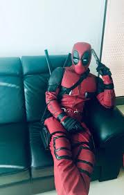 See more of deadpool movie on facebook. Deadpool Deluxe Filmkostum Mit Stiefeln Ohne Schwerter Und Etsy