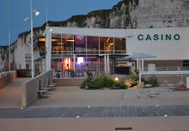 Read hotel reviews and choose the best hotel deal for your stay. Casino De Saint Valery En Caux Hotel Infos And Offers Casinosavenue