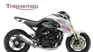 Triumph Maxi Motard