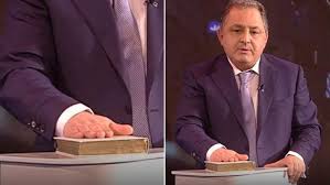 Pesoana fizica, persoana juridica si persoana care este. Vanghelie Prins Incercand SÄƒ Fure O Biblie In Direct La Televizor