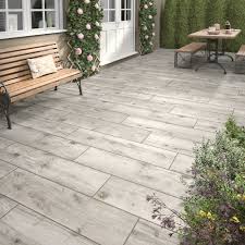 Kenwood Ash 300x1200mm In 2020 Outdoor Porcelain Tile Outdoor Tile Patio Patio Tiles