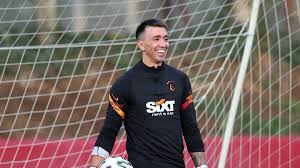 Fernando muslera milli takım kariyeri. Muslera Besiktas Macina Hazir Derbide Oynayacak Mi