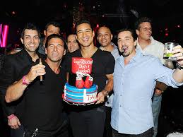 Planning a bachelorette or bachelor party on block island. What To Wear And Not To Wear In A Bachelor Party Blog