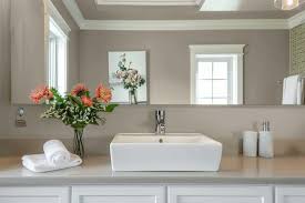 34 Neutral Bathroom Paint Colors For A