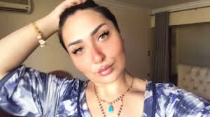 Social networks are slowly moving towards incorporating pictures and videos instead of text. Bonjour Ù…Ù† Ø²Ù…Ø±Ø¯Ø© Ø´ÙŠØ±ÙŠ Ù‡Ø§Ù†Ù… Youtube
