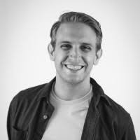 Alex Huggins's Instagram, Twitter & Facebook