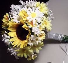 Keep your artificial wedding flowers forever, reuse them in your home decor, and forget about allergies. Pin Pa Wedding