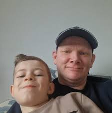 What is a good beginner's dirt bike for a 5'8, 200lb rider