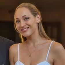 Sofia Romo's Instagram, Twitter & Facebook