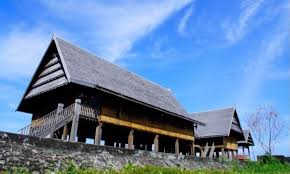 Rumah Adat Khas Sulawesi Barat Celebes