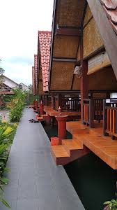 577 likes · 1 talking about this · 2,998 were here. Menikmati Makanan Khas Sunda Di Saung Ranggon Tasikmalaya